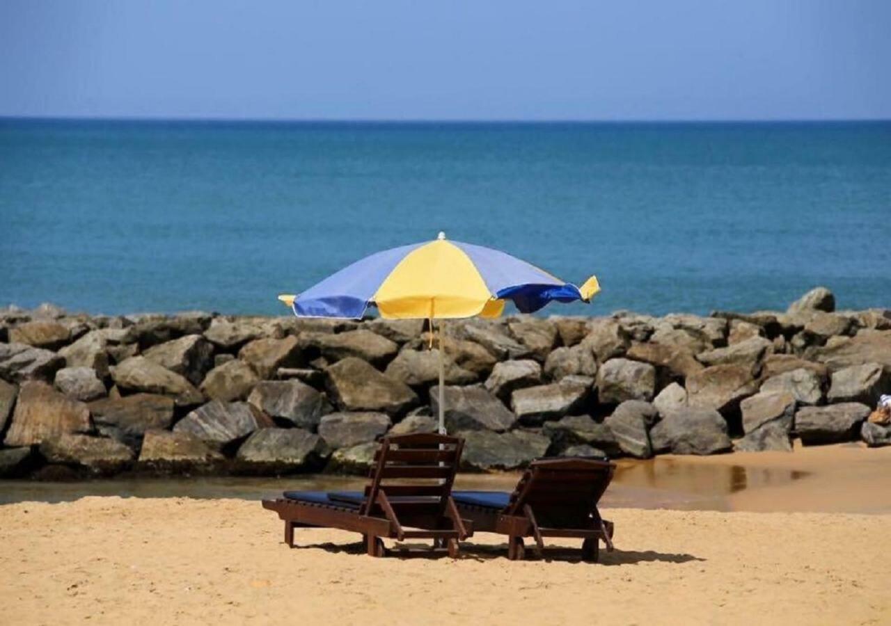 White Rose Beach Resort Marawila Dış mekan fotoğraf